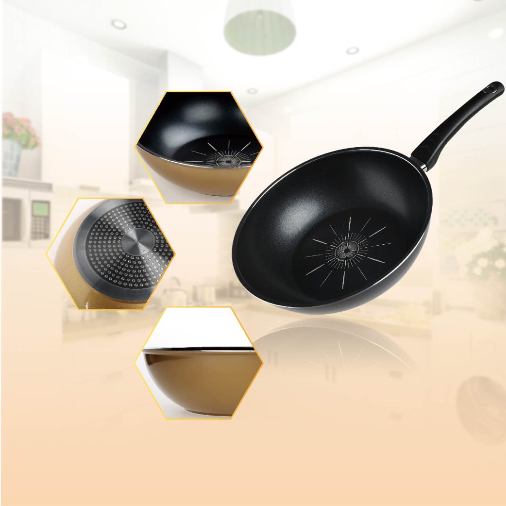 Magic Titanium Pan
